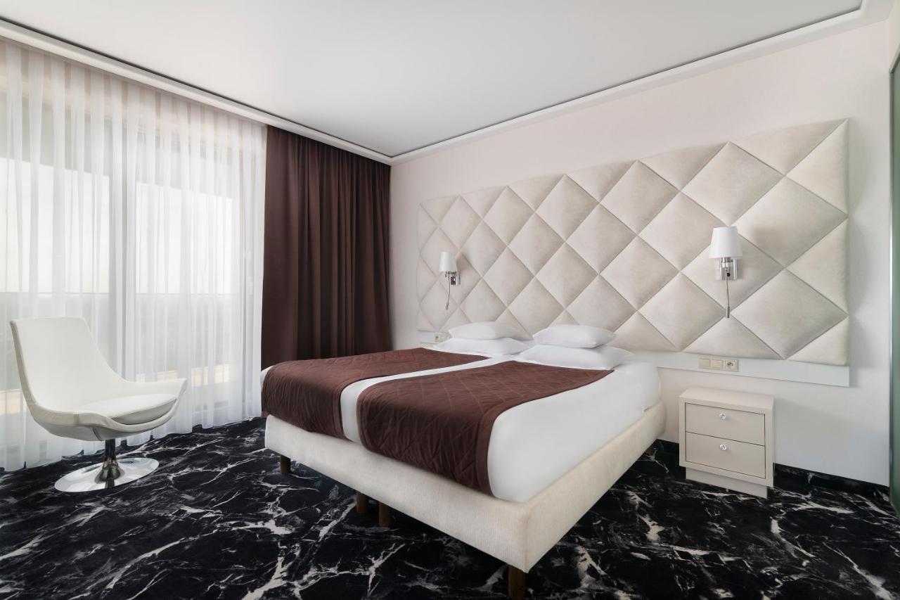 Odyssey Clubhotel Wellness & Spa Adults Only Кельце Екстер'єр фото