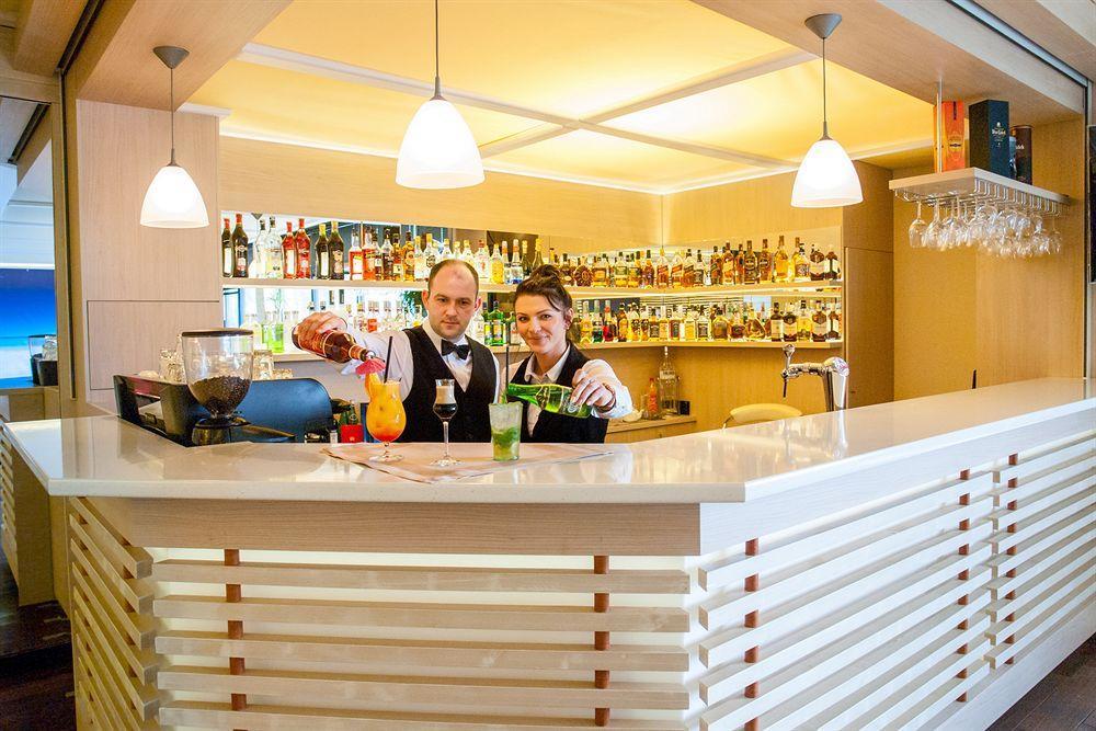 Odyssey Clubhotel Wellness & Spa Adults Only Кельце Екстер'єр фото